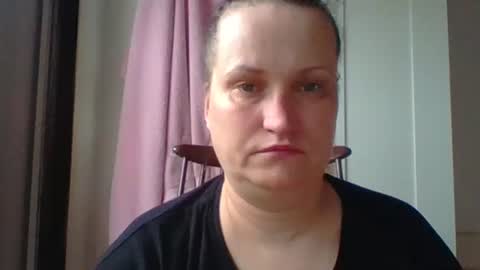 Snapshot of _squirty_pussyyy_ chatting on February 22, 8:40 am Melisa online show from February 22, 8:40 am