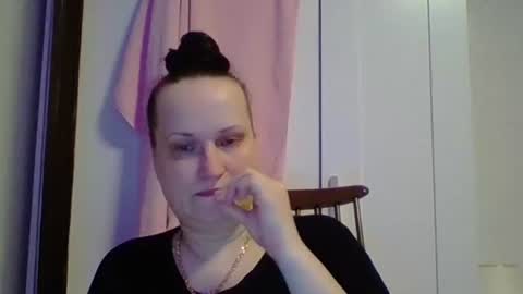 Snapshot of _squirty_pussyyy_ chatting on February 21, 5:09 pm Melisa online show from February 21, 5:09 pm
