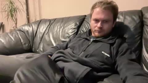 _stevie___ online show from November 1, 3:00 pm