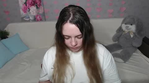 Snapshot of _sweet_lana_ chatting on February 19, 10:34 am Lana online show from February 19, 10:34 am