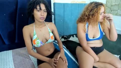 _sweettcandy_ online show from December 3, 8:26 am