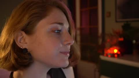 Evi online show from May 24, 7:09 pm