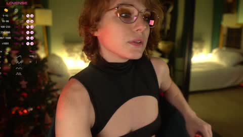 Snapshot of _the_sun_ chatting on December 22, 9:42 pm Evi online show from December 22, 9:42 pm