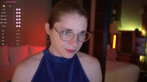 Snapshot of _the_sun_ chatting on September 12, 7:05 pm Evi online show from September 12, 7:05 pm