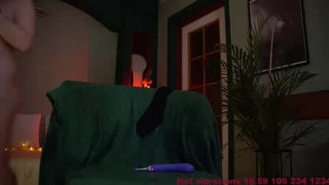 Snapshot of _the_sun_ chatting on October 14, 10:13 pm Evi online show from October 14, 10:13 pm