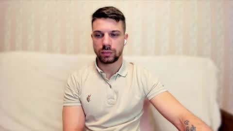 Tony Wolf online show from March 6, 9:25 pm