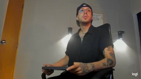 Trevor Belmont online show from December 16, 11:22 am