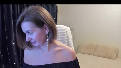Snapshot of _vallylove chatting on October 2, 10:08 pm _vallylove online show from October 2, 10:08 pm
