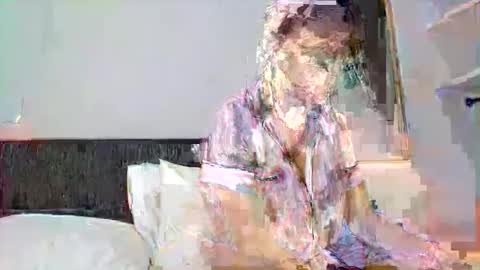 stephany online show from June 6, 10:37 pm