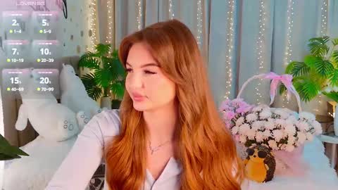 Snapshot of _your_heart_ chatting on October 4, 5:16 am Ani online show from October 4, 5:16 am