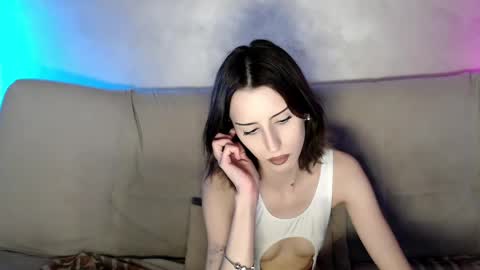 Nicole  Thomas  Dave online show from June 5, 3:17 pm