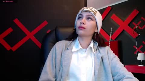 Snapshot of _yuyi chatting on March 10, 11:01 am Yuyi online show from March 10, 11:01 am