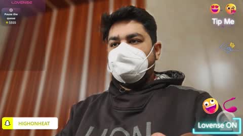 Sleepy owl online show from December 16, 7:04 am