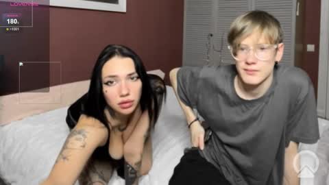 Kris Michael online show from October 26, 11:15 pm