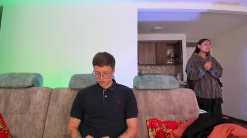 A Sexy Couple online show from December 7, 2:08 pm