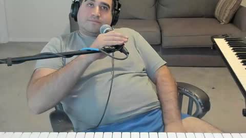 Aaron online show from January 31, 7:11 pm