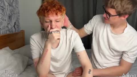 aaron_nathans online show from May 28, 3:04 am