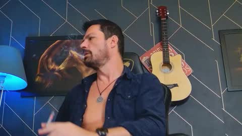 Aaron online show from September 21, 5:06 pm