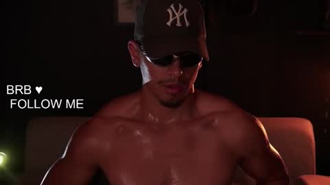 AARON  online show from February 8, 11:13 am