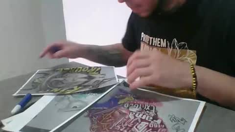 Snapshot of aaronm7907 chatting on September 18, 6:01 pm aaronm7907 online show from September 18, 6:01 pm