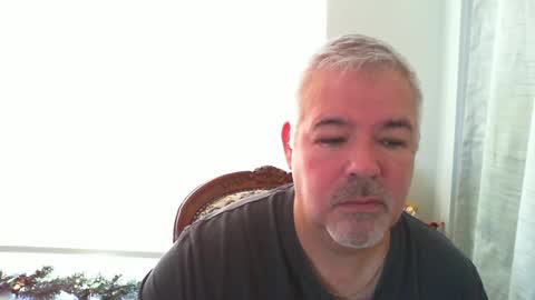 Snapshot of aarosteev chatting on December 2, 1:41 pm Jason online show from December 2, 1:41 pm
