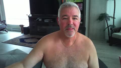 Snapshot of aarosteev chatting on March 6, 3:13 pm Jason online show from March 6, 3:13 pm