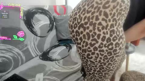 Abby online show from November 21, 8:34 am