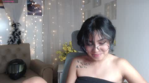 Abbi online show from February 4, 10:45 pm