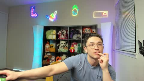 buddy online show from January 21, 5:16 am