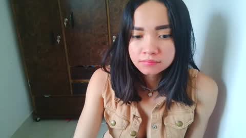 Snapshot of abby_johnson_cute chatting on September 23, 7:53 pm abby online show from September 23, 7:53 pm