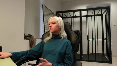 ABBY LAKER online show from September 27, 5:49 am