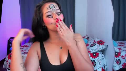 Snapshot of abby_parker1 chatting on October 7, 4:19 am Abby online show from October 7, 4:19 am