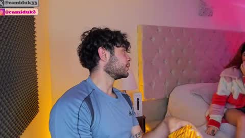 Snapshot of abbyandchris1 chatting on March 8, 5:33 pm START TRANSMISSION ---- AM COLOMBIA TIME online show from March 8, 5:33 pm