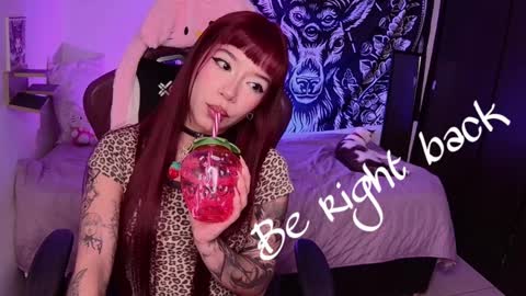 Snapshot of abbylizzyxx chatting on September 16, 11:19 pm Abby Lizzy online show from September 16, 11:19 pm