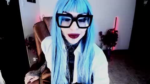 Snapshot of abbypink69 chatting on September 26, 2:19 am Abby online show from September 26, 2:19 am