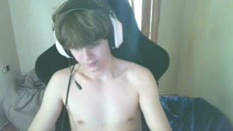 abbysal_blade online show from June 27, 6:41 am