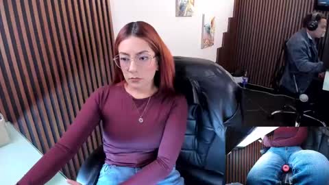 Snapshot of abbystones chatting on October 10, 12:11 pm Abby Stones online show from October 10, 12:11 pm