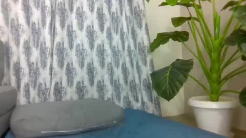 abbytessy online show from December 14, 11:11 pm