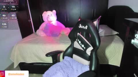     online show from March 6, 10:15 pm