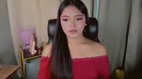 Abetterchristine online show from April 28, 2:38 am