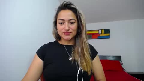 ximena online show from February 19, 12:44 pm
