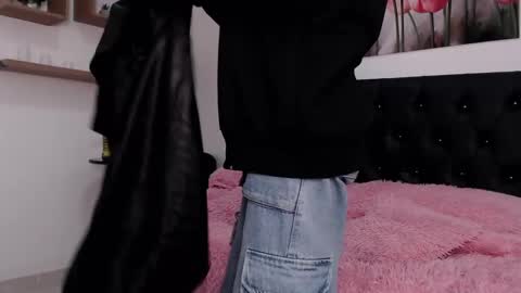 Abigail online show from March 3, 12:28 pm