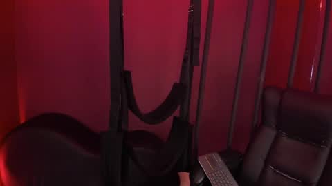 Abril jones online show from February 1, 6:29 pm