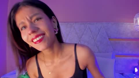 Snapshot of aby_lee_ chatting on October 7, 11:17 am Aby online show from October 7, 11:17 am