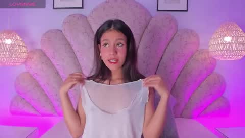 Snapshot of aby_lee_ chatting on September 11, 11:44 am Aby online show from September 11, 11:44 am