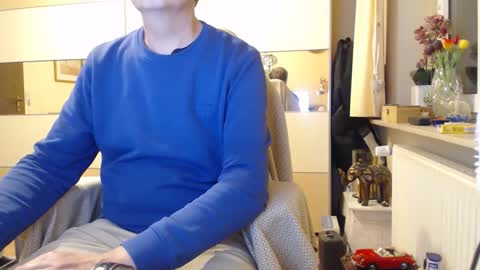 Snapshot of ach471 chatting on October 3, 7:33 pm ach471 online show from October 3, 7:33 pm