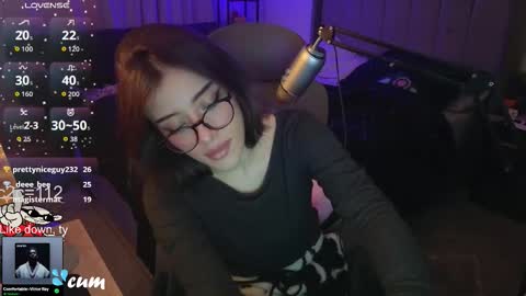 Snapshot of acidkaos chatting on October 31, 6:47 am Lana 3 online show from October 31, 6:47 am