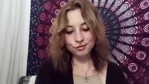 Snapshot of adalyndirty chatting on October 5, 6:15 pm Adalyn online show from October 5, 6:15 pm