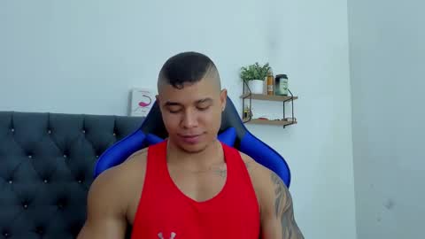 Snapshot of adam_boss chatting on October 17, 8:24 pm adam boss online show from October 17, 8:24 pm