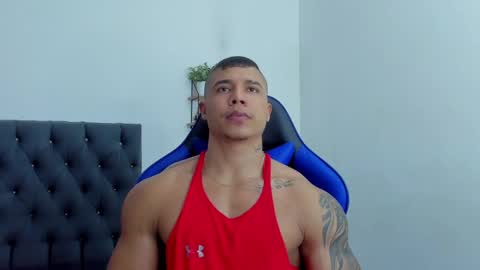 Snapshot of adam_boss chatting on September 28, 3:10 pm adam boss online show from September 28, 3:10 pm